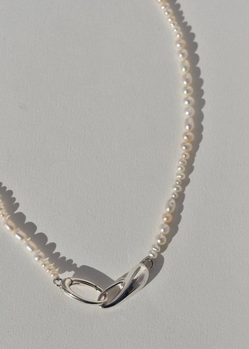 Ivory Pearl Choker