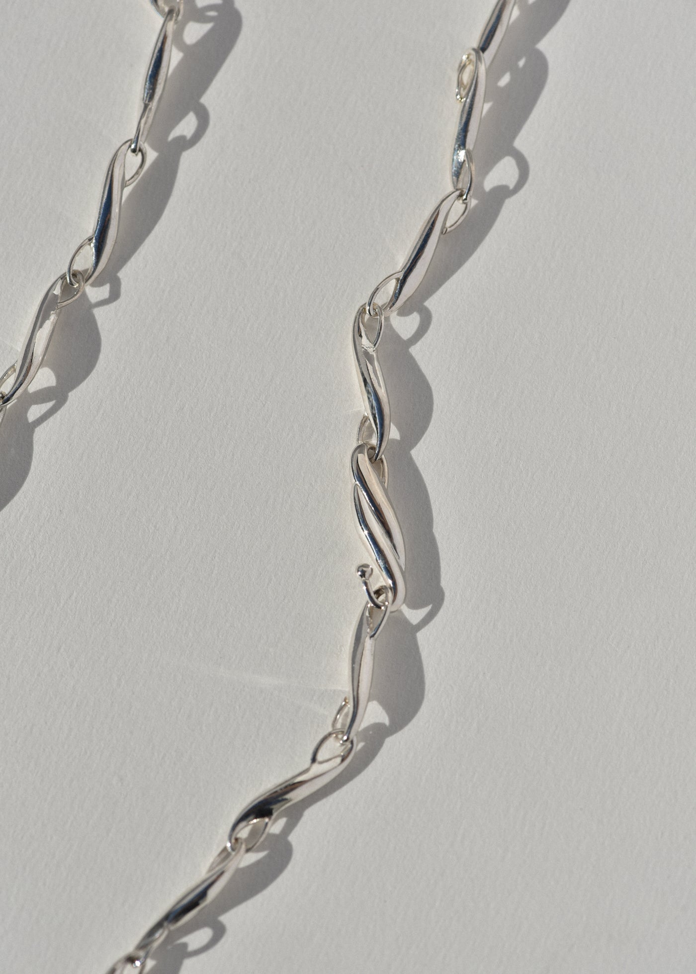 Salita Chain – Leigh Miller